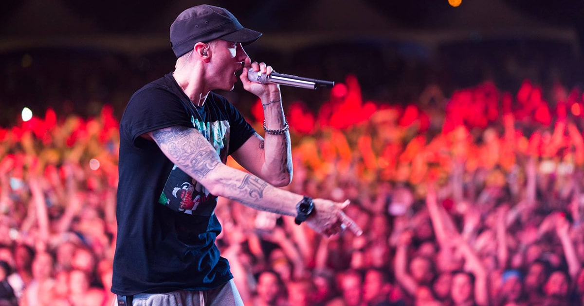 Eminem oublie les paroles de "Stan" lors de son concert à Glascow