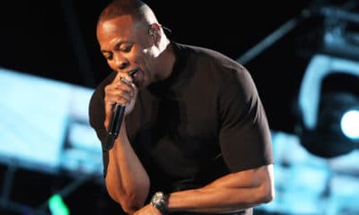 Dr. Dre rejoint Anderson .Paak sur scène pour jouer une nouvelle version de "Still Dre"