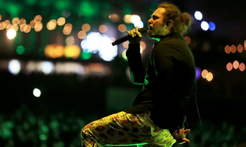 Vidéo : Post Malone dévoile "Spoil my night" en live à Coachella et c'est monstrueux
