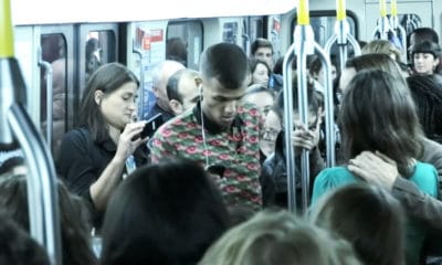 Vidéo : Quand Stromae chantait "Formidable" dans le métro