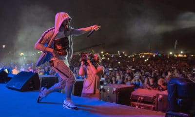 Eminem critiqué pour utiliser des feux d'artifice pendant ses concerts