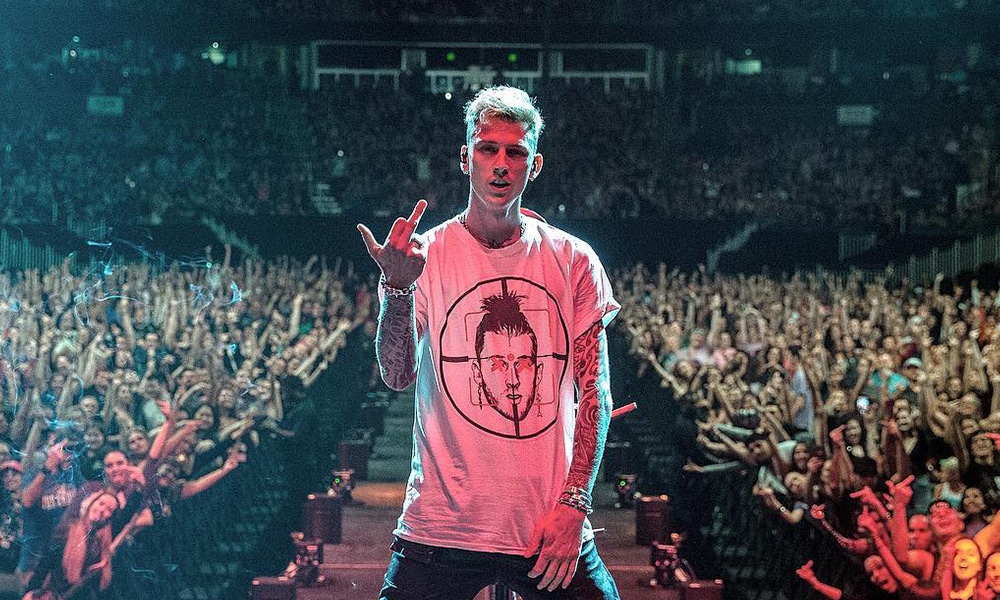 MGK descend Eminem lors de son concert à Orlando