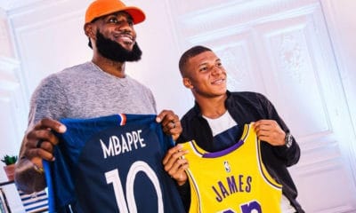 Lors d'un passage à Paris, Lebron a pu rencontrer Mbappé dans les locaux de Nike, rencontre gardée secrète durant ces derniers mois, à l'exception de quelques rares clichés. Nike dévoile enfin quelques bribes exclusives de leur conversation.