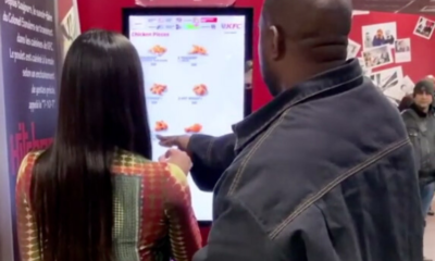 À Paris, Kanye West et Kim Kardashian ont commandé un KFC, tranquillement