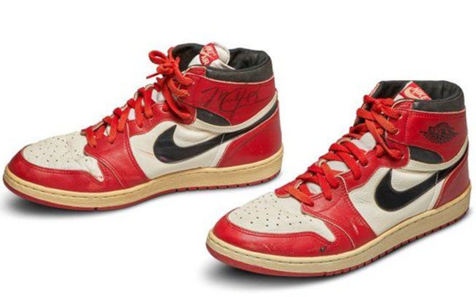 Une paire de Air Jordan de Michael Jordan devient la plus chère de  l'histoire