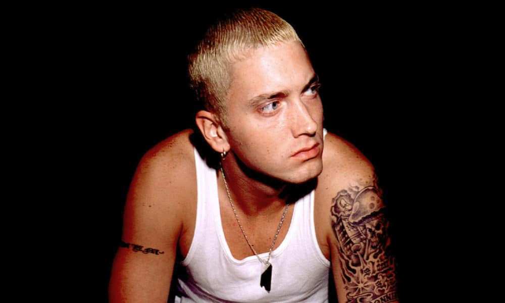 Eminem's Iconic Blonde Hair Color - wide 1