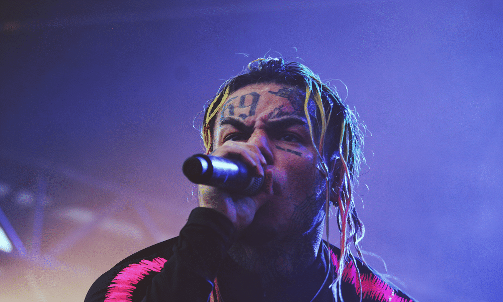 6ix9ine makes fans hang around for 7 hours and cancels concert